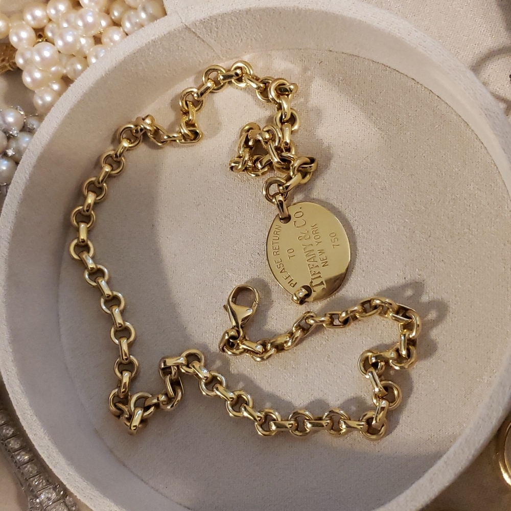 Tiffany and company necklace